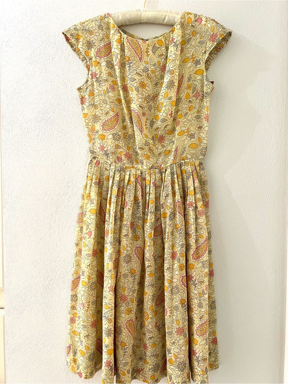 Women's Vintage Yellow Floral Fit & Flare Dress with Handmade dress metal zipper